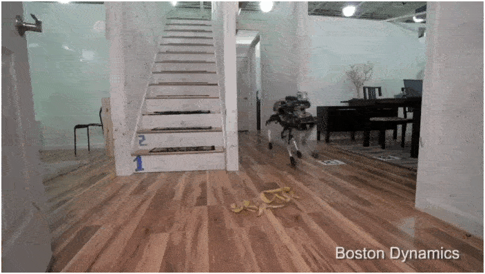 A Boston Dynamics spotmini robot táncol