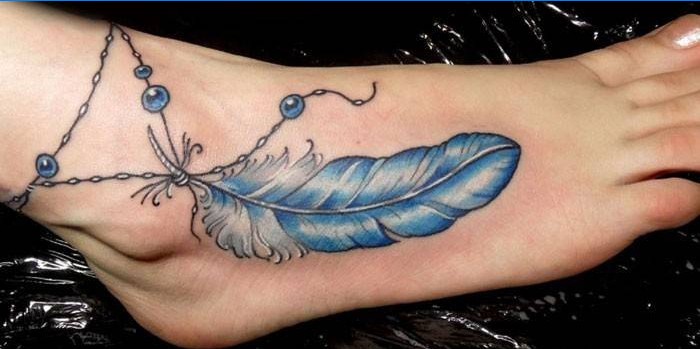 Lány boka toll tetoválás