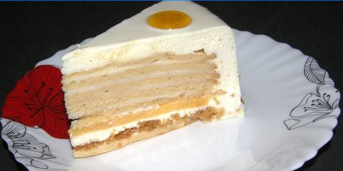 Tejfölös zselatin torta