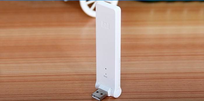 Wi-Fi jelismétlőgép a Xiaomi Mi 2. típusú Wi-Fi erősítőjétől