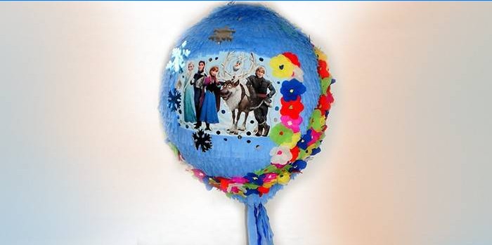 Pinata fagyasztott rajzfilmfigurákkal