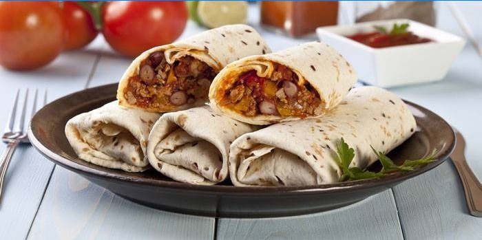 Csirke és bab Burrito