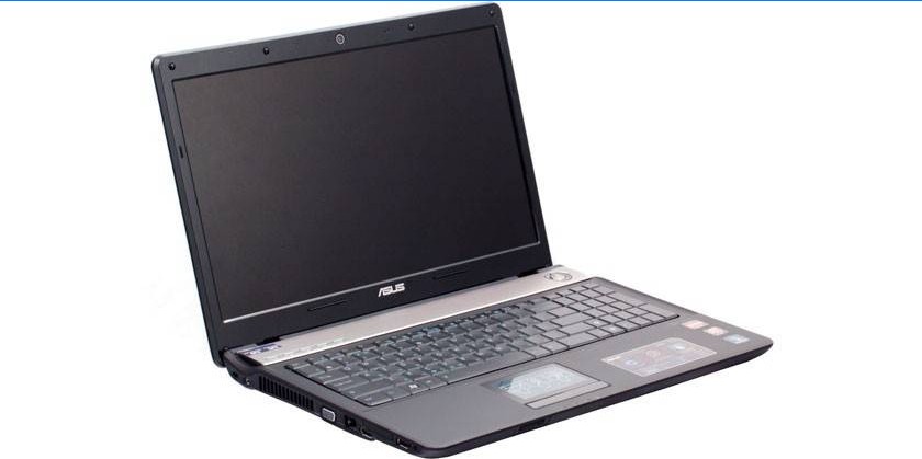 Egy laptop