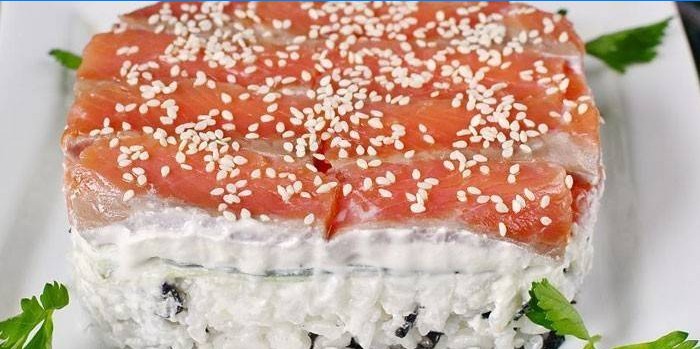 Puff saláta sushi vörös hallal