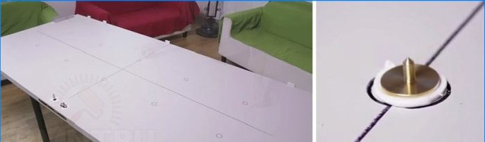 A csavargombok rögzítése az ajtóhoz