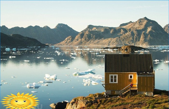 Magányos kunyhó Kulusukban, Kelet-Grönlandon