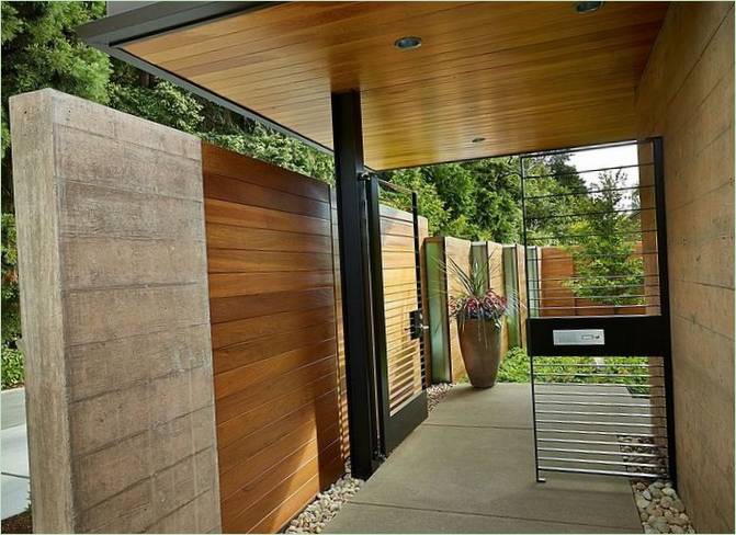 Courtyard House on Lake Washington, Seattle, USA