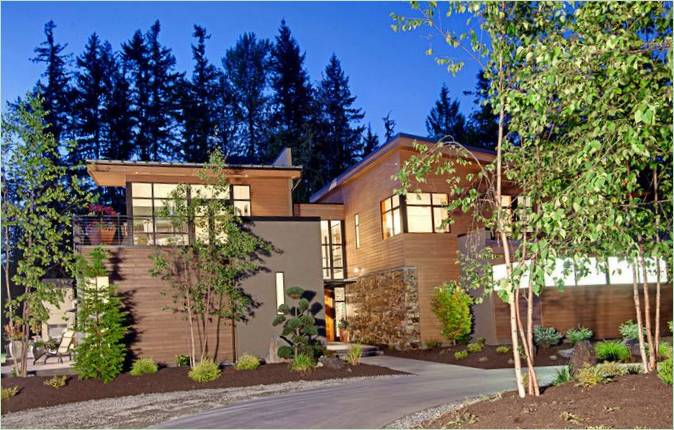 Forest House nagy ablakokkal, McClellan építésziroda, Seattle, Washington, USA