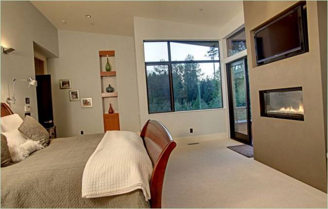A McClellan építészek Forest House nagy ablakokkal, Seattle, Washington, USA