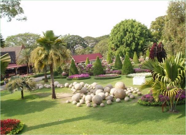 Nong Nooch trópusi park Thaiföldön