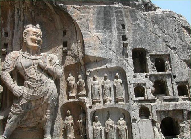 Longmen barlangok