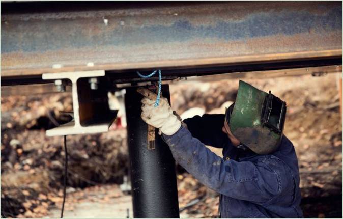 Photo of building a cabin in the woods Photo - 07