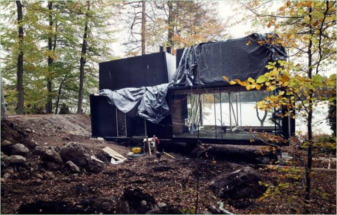Photo of building a cabin in the woods Photo - 05