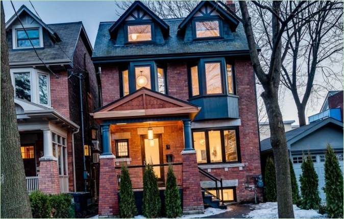 One Hurndale Avenue Residence Kanadában