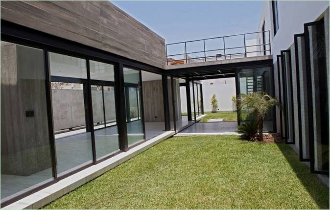 Körülvett ház Lima, Peru