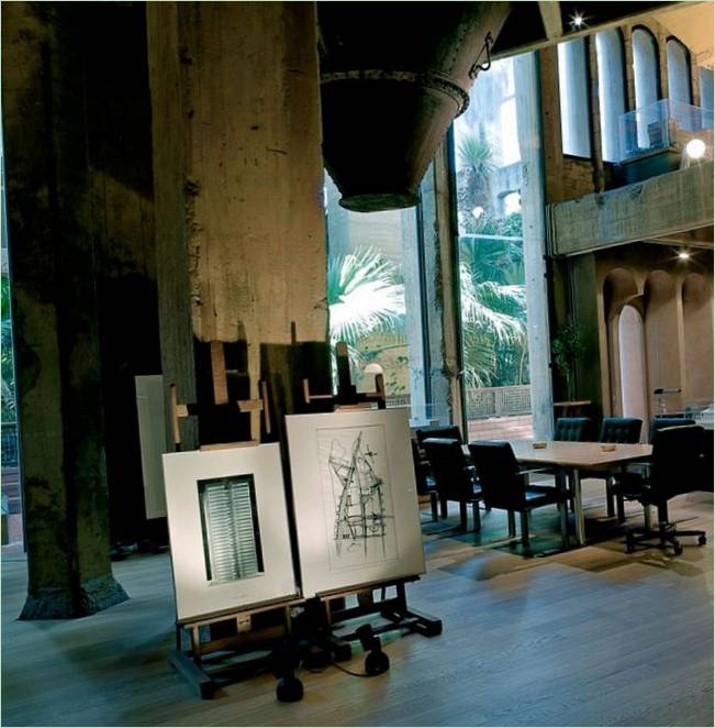 Egy lakóház belsőépítészeti kialakítása Ricardo Bofill által