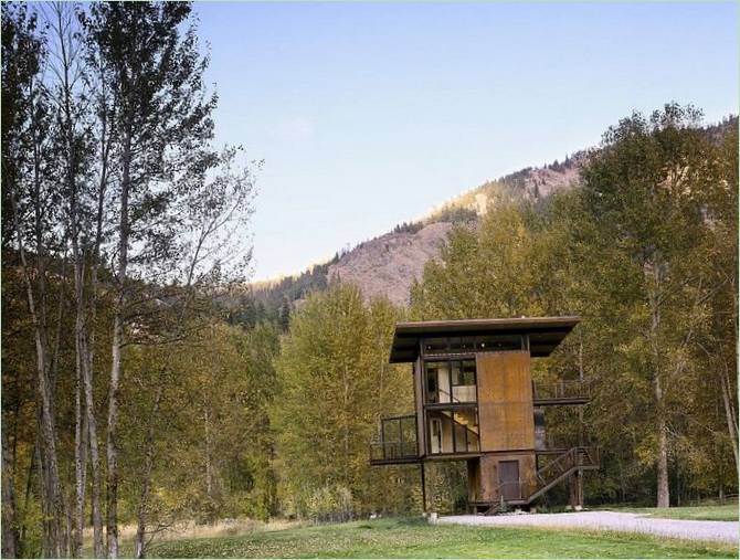 Egy szokatlan ház Delta Shelter