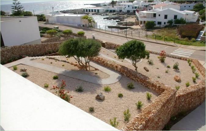 A Ses Alzines by Javier Mantolán Seguí egy kis vendégház Menorca szigetén