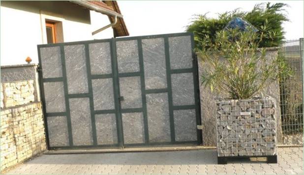 Gabion egy kerti parcellán