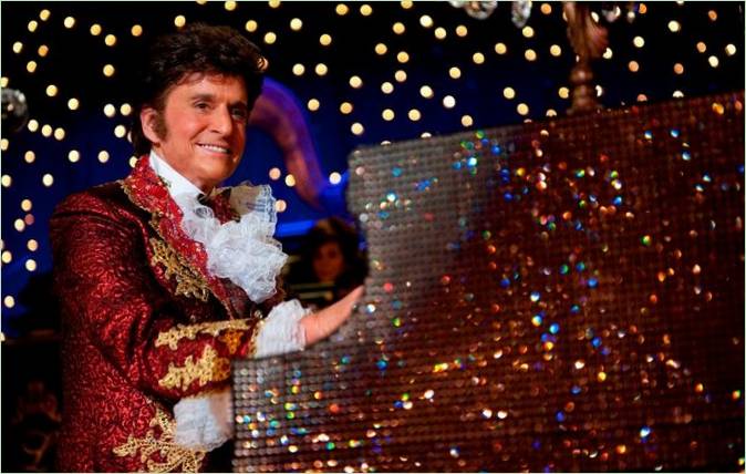 Állókép a Behind the Candelabra (A kandeláber mögött) című filmből