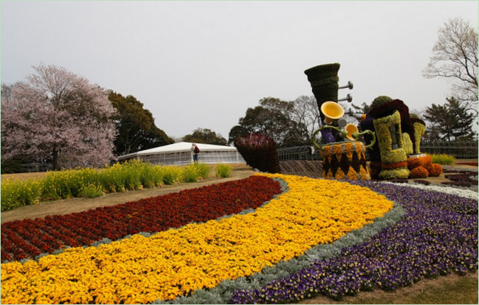 Az emberek és a természet szimfóniája a Hamamatsu Park kiállításon