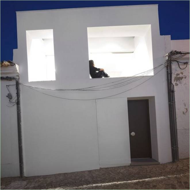 Minimalista design a Casa 103-ban Portugáliában