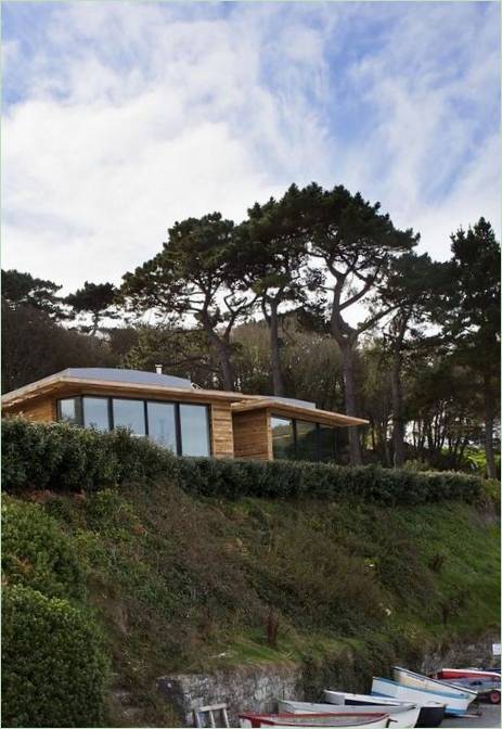 Le Portelet ház egy hegyoldalon Guernsey-ben