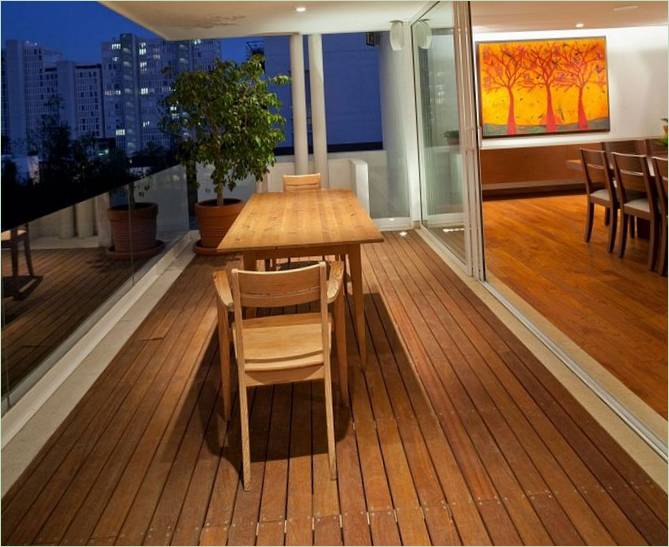 Erkély az Almazán y Arquitectos Asociados elegáns rezidenciáján