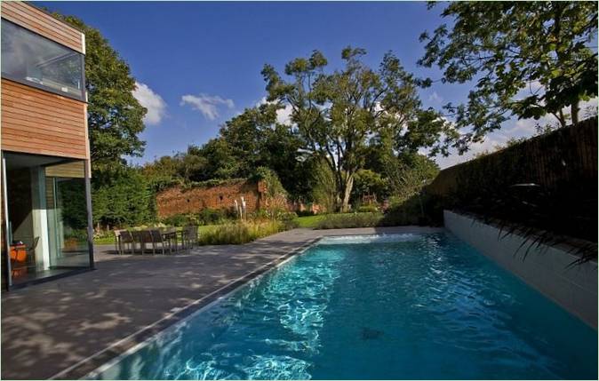 Fák a londoni Millbrae Residence körül
