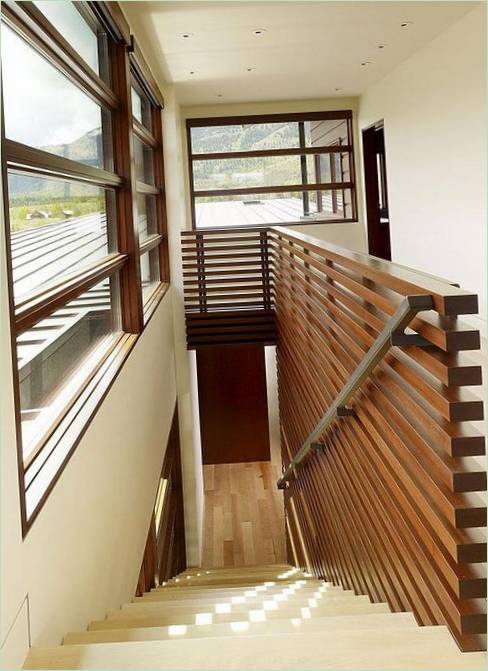 Peaks View Residence