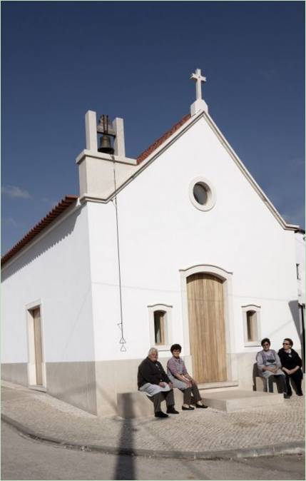 Capela kápolna templom