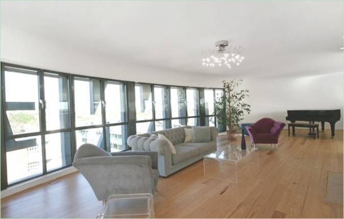 A londoni TUNNEL WHARF apartmanok fényűző nappalija