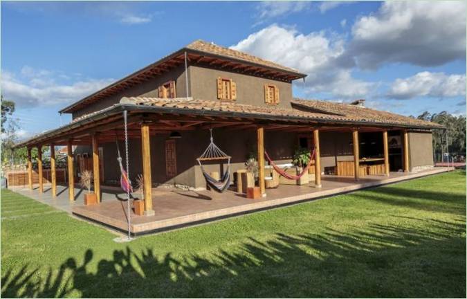 Loma House Ecuadorban