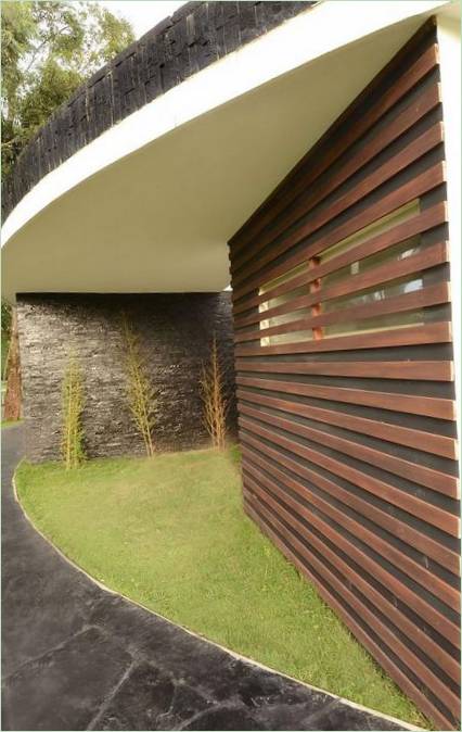 Modern kínai érmés ház, Juan Carlos Menacho, Santa Cruz de la Sierra, Bolívia