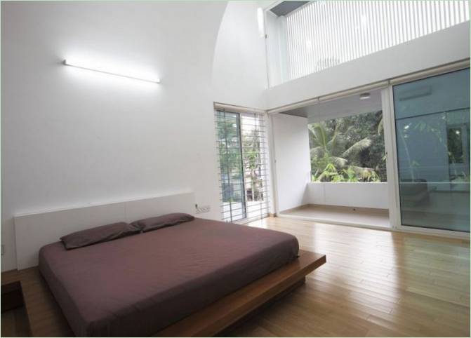 Modern futó fal Residence LIJO RENY építésziroda által