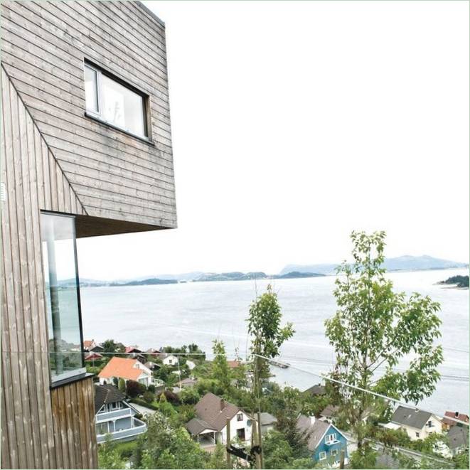 Northface House fa frontok