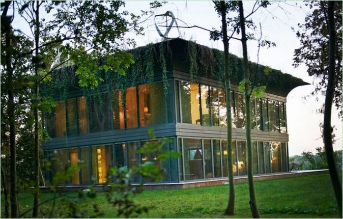 P.A.T.H. d eco residence Franciaországban Philippe Starck tervei alapján