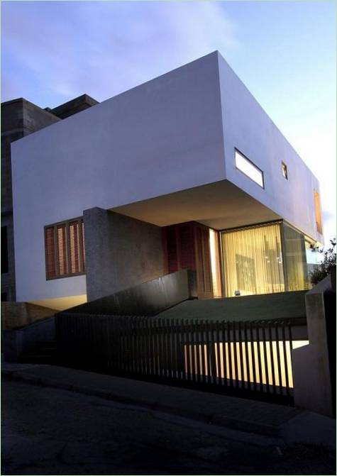 Chris Briffa Architects háza Máltán
