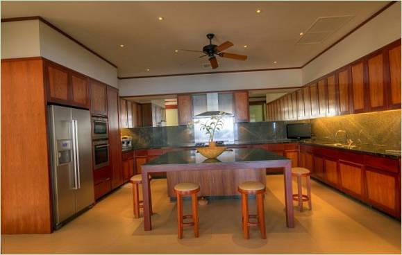 Modern konyha a Seaside Villa-ban