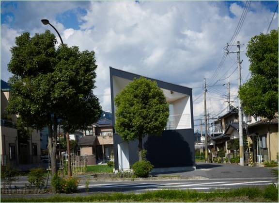 Airhole House Japánban
