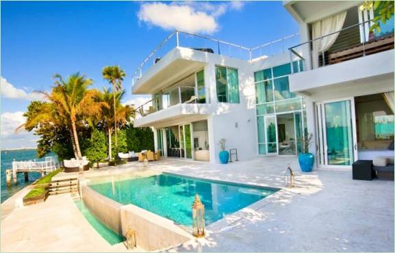 A modern villa Valentine