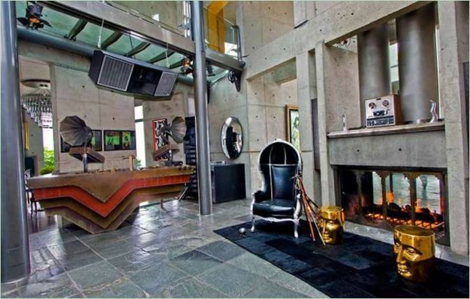 Sunset Plaza Mansion